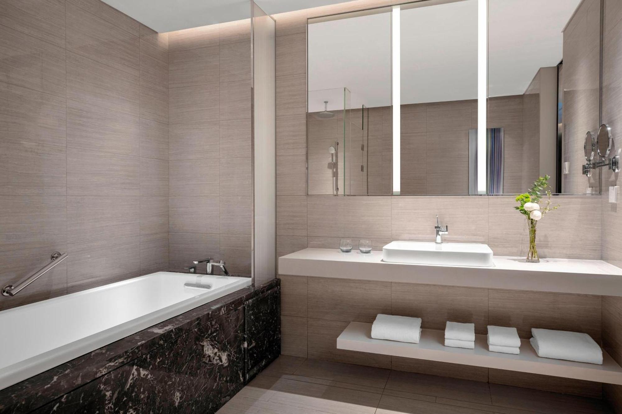 Courtyard By Marriott Shanghai Minhang Esterno foto